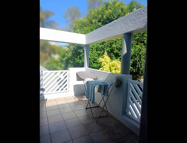 2 BEDROOM APARTMENT FOR SALE IN SANDOWN